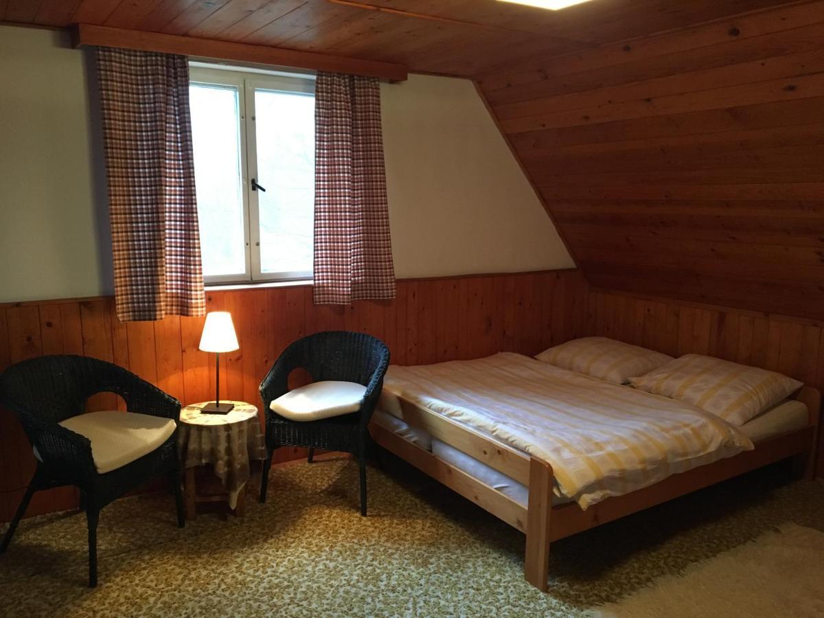Chata U Koupaliste Chřibská Exterior foto